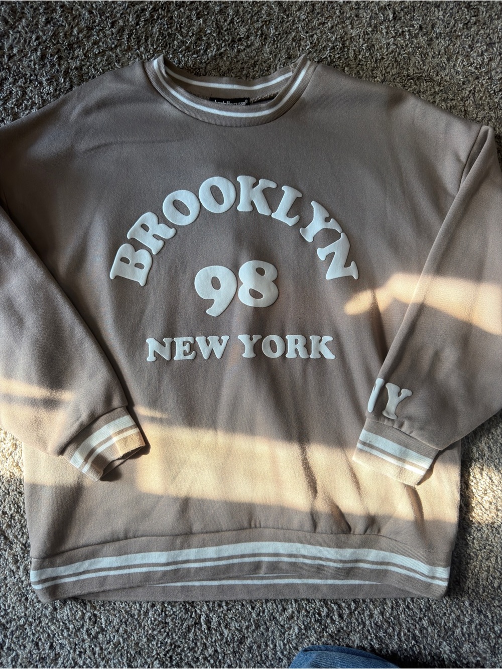 Super Cute Women’s Brooklyn Swearshirt